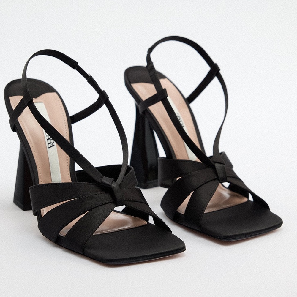 Zara black satin woven sandals Sz 8 NWT 3310/910